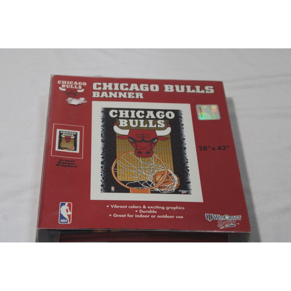 Chicago Bulls NBA Banner WinCraft Sports 28x42 Red Basketball Wall Decor NEW